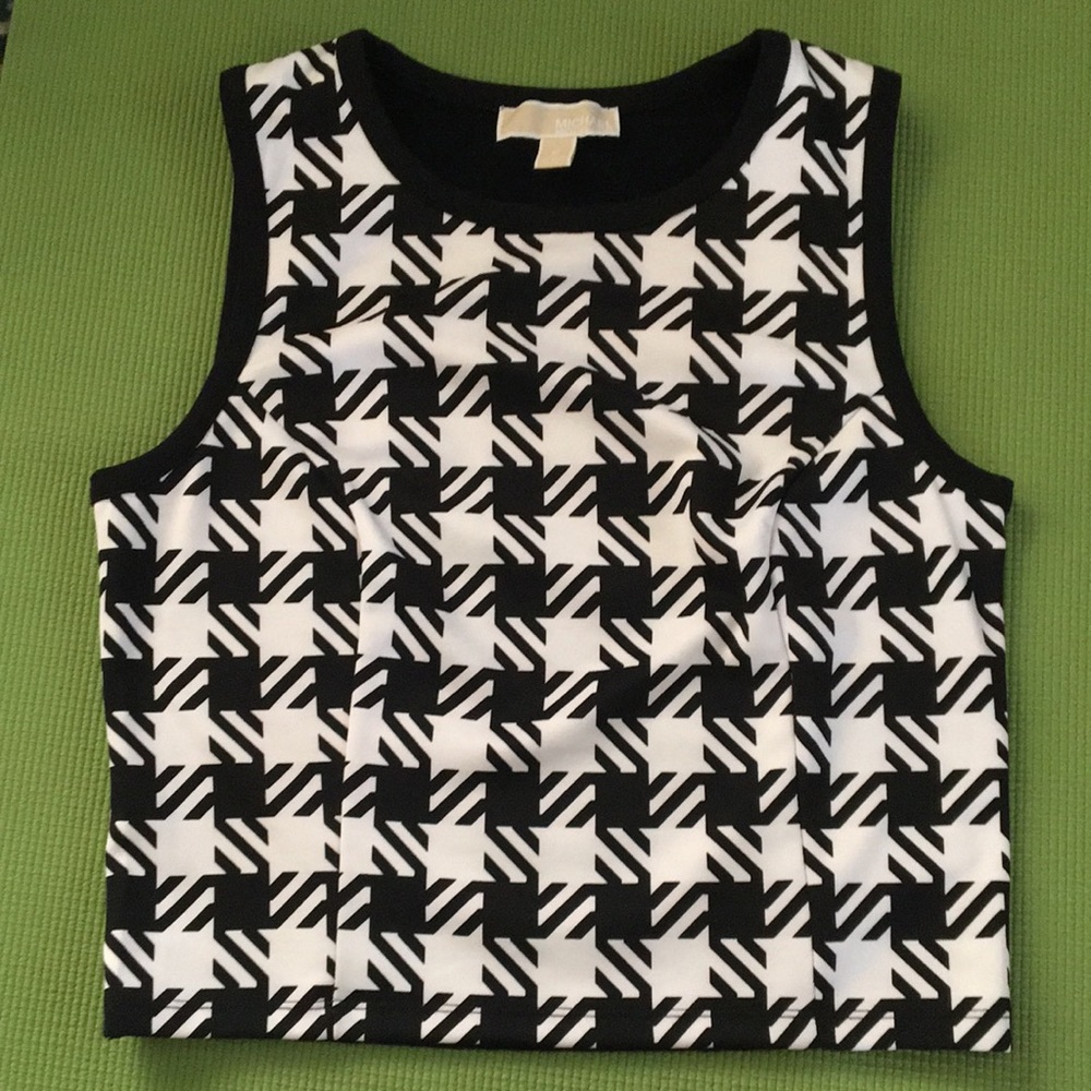Cropped top